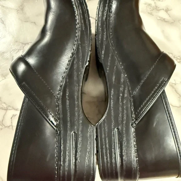 Dansko Black Leather Clogs - Picture 15 of 16